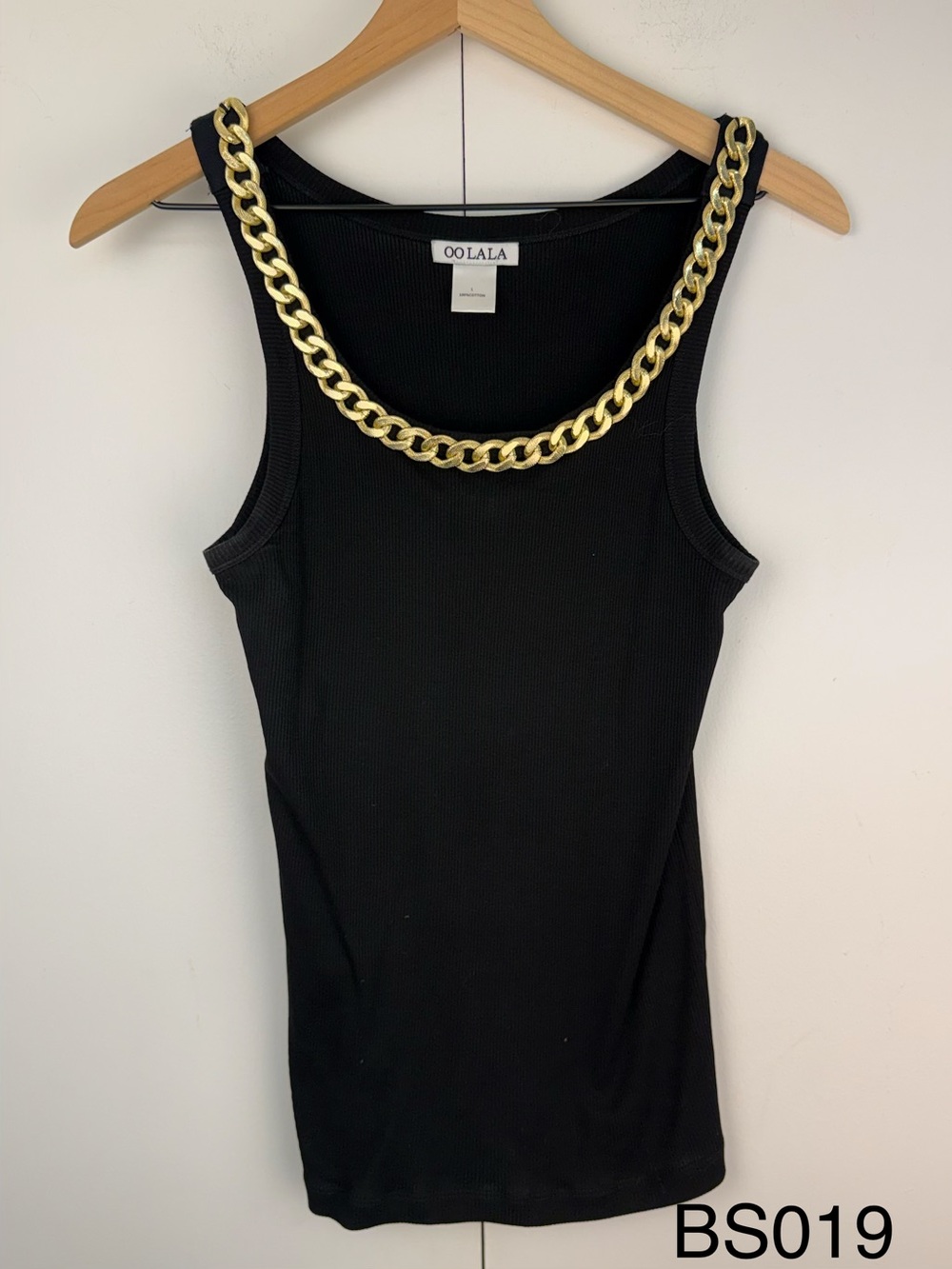 OO LA LA Black Ribbed Gold Chain Tank Top Size L